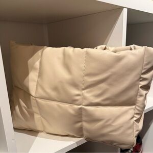 Quilted Padded Bag - Beige Cream